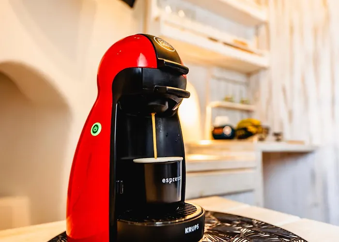 Opus * Ájosz Sztéfanosz